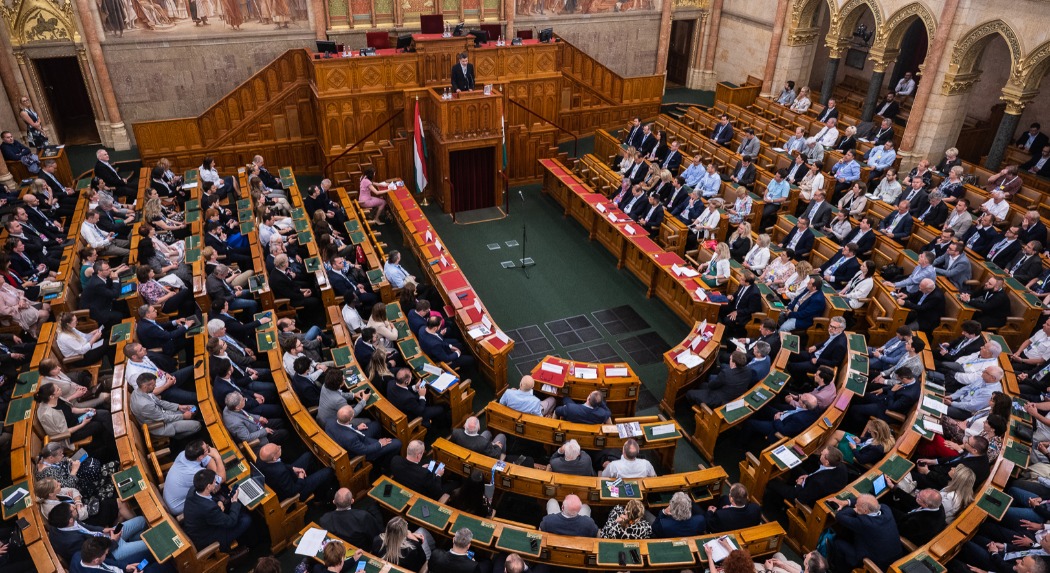 Csak a változás, és az Infoparlament állandó: az Infoparlament legfontosabb gondolatai egy csokorban