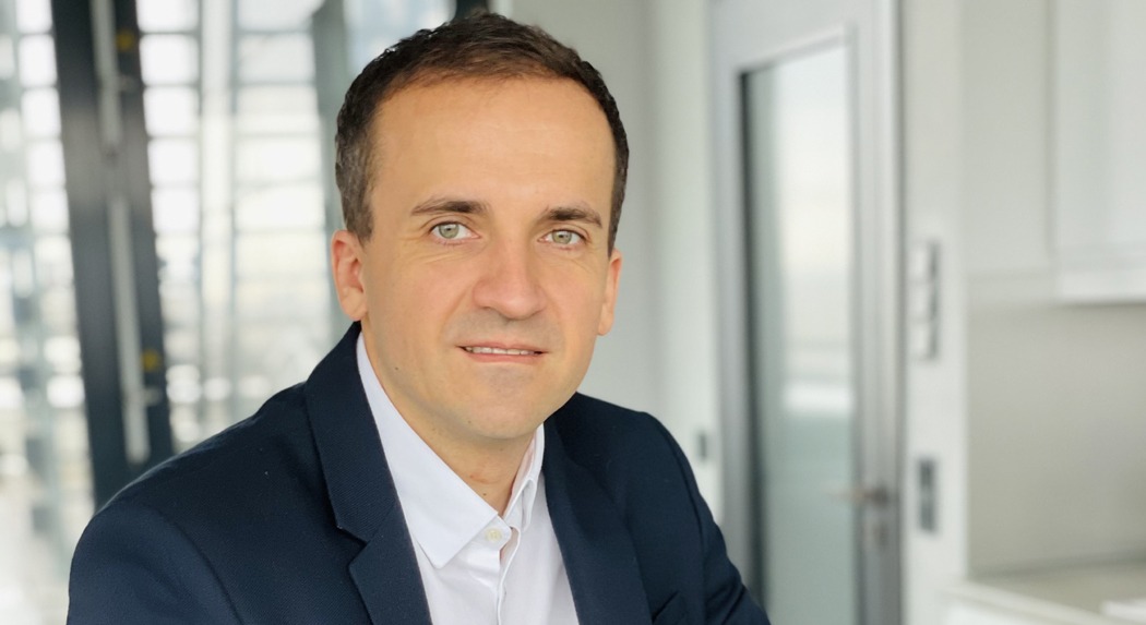 Teljes mértékben digitálissá vált a MELÓ-DIÁK - A fiatal generáció közelebb kerülhet az elektronikus ügyintézéshez