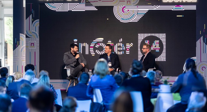 Puzsér vs. Huth: a nagy NER-vita